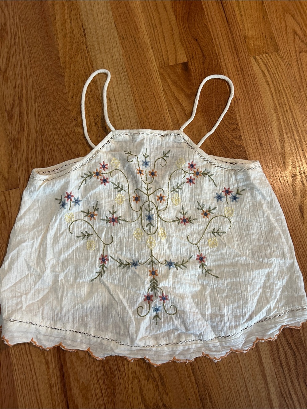 American Eagle Outfitters White Floral Embroidered Spaghetti-Strap Camisole